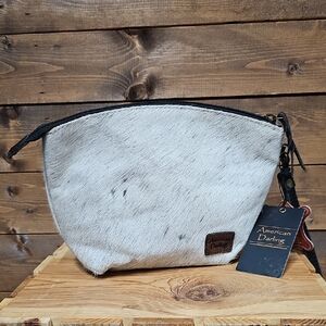 American Darling Cream Hair-On Men's Toiletry Bag